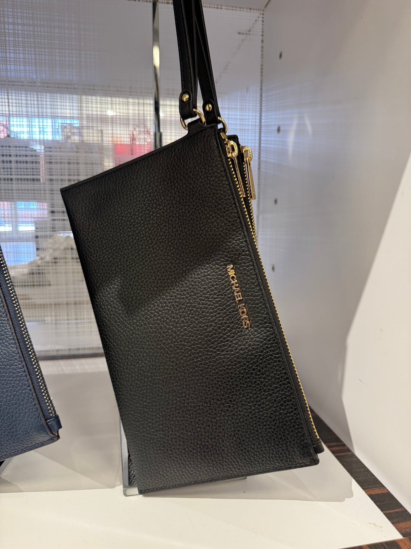 Michael Kors Logo Wristlet / Clutch Large