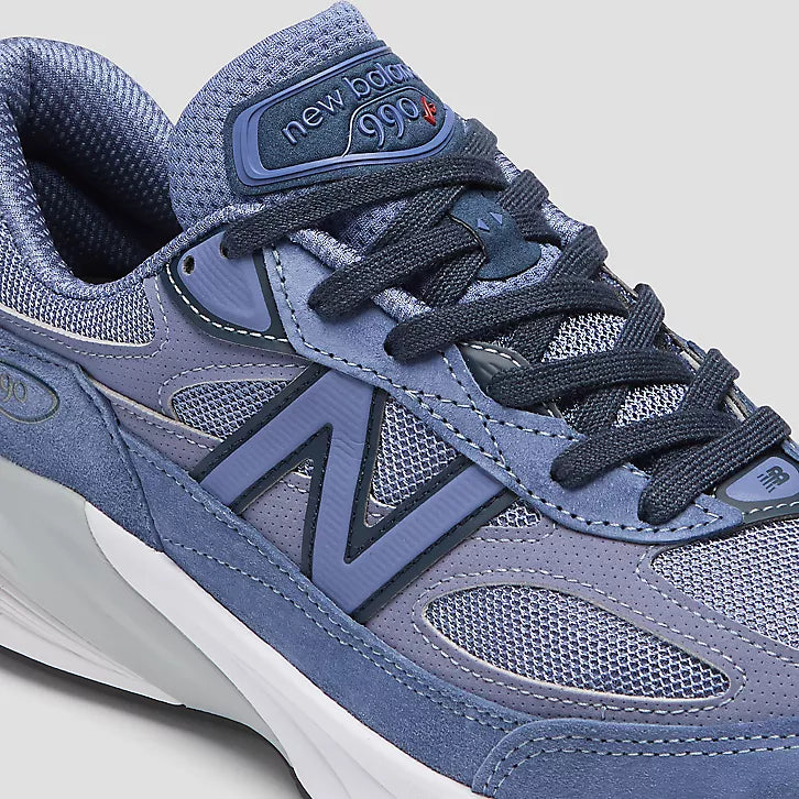New Balance 990v6