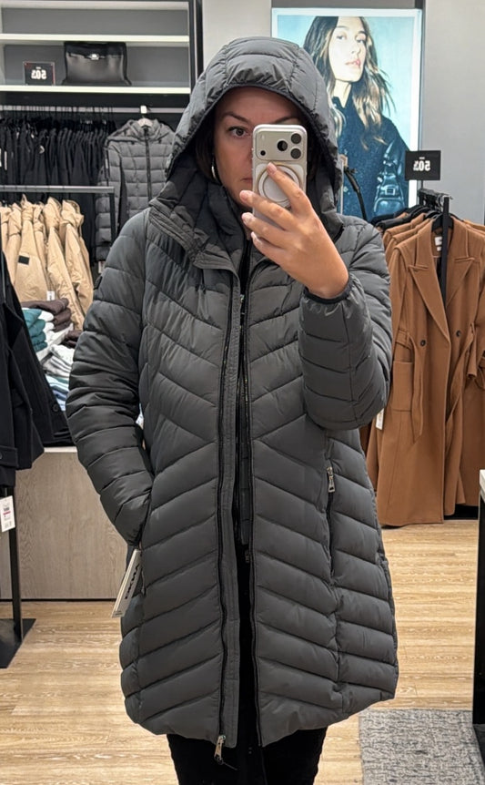 DKNY Kadın Mont