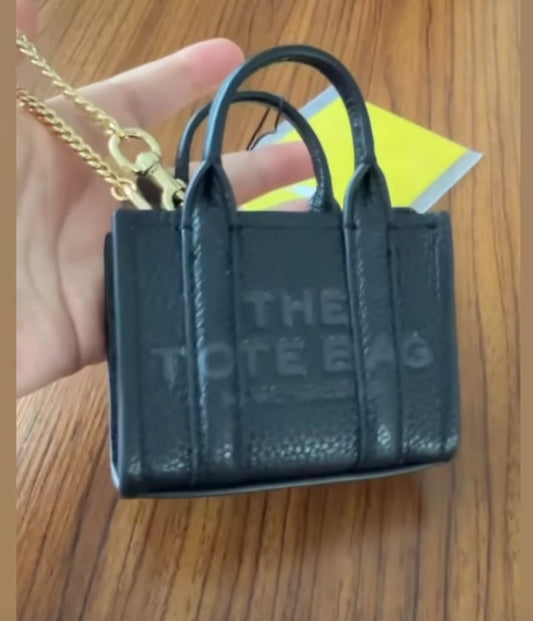 Marc Jacobs The Tote Charm