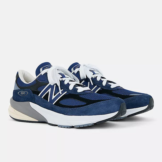 New Balance 990v6