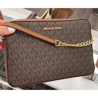 Michael Kors Jet Set Travel Crossbody Bag